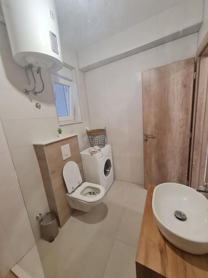 Andrea Apartma