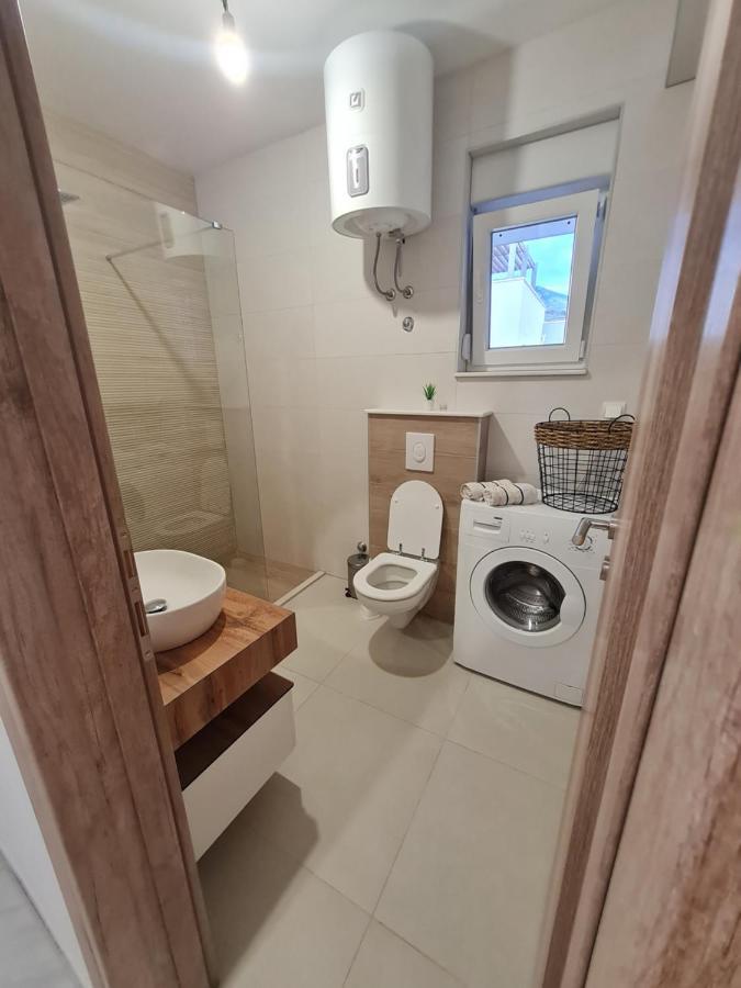 Apartma Andrea *